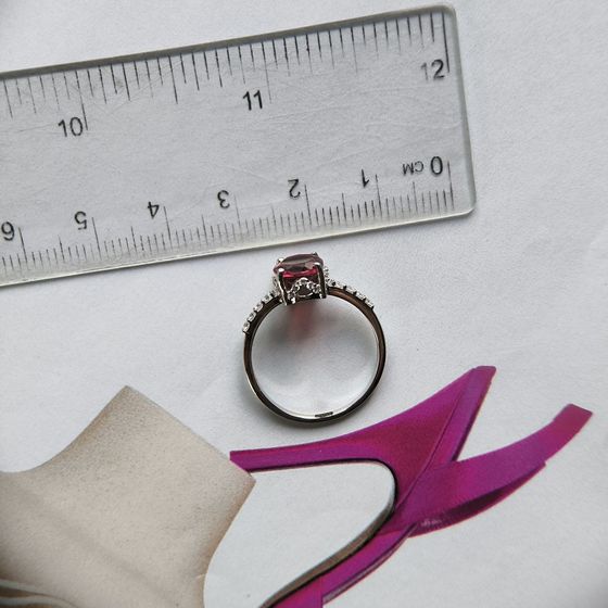 Silver ring with garnet nano, phianites