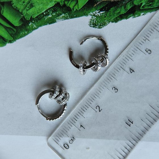 Срібні сережки з фіанітами