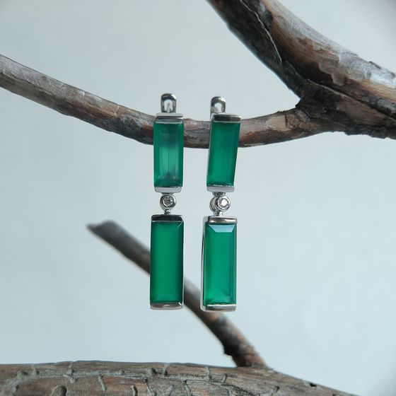 Silver earrings with agate 10.042ct