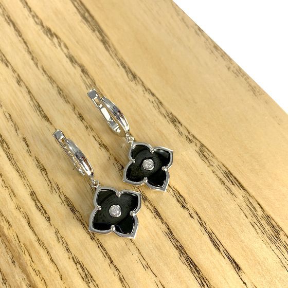Silver earrings with ceramics