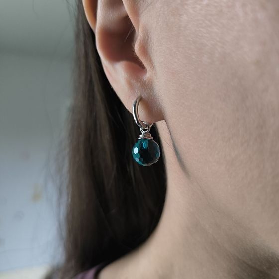 Срібні сережки з фіанітами