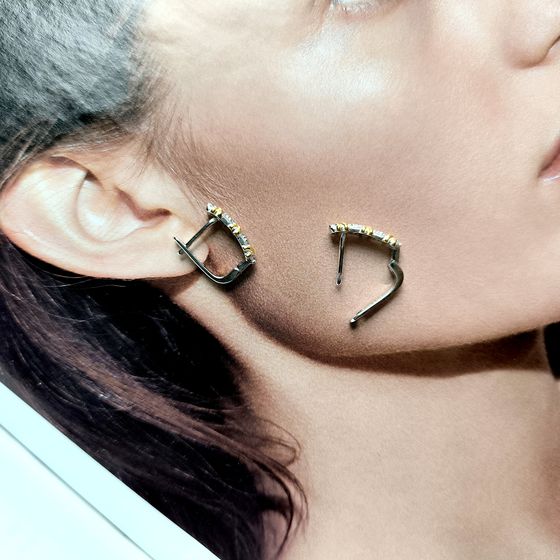 Срібні сережки з фіанітами