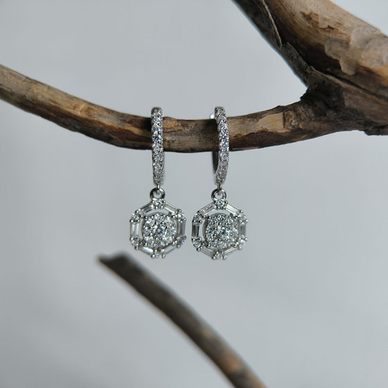 Silver earrings with cubic zirconia