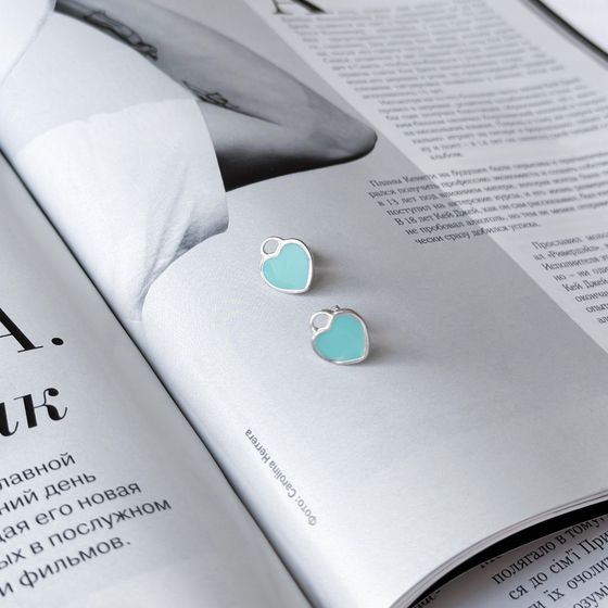 Silver earrings with yemallu