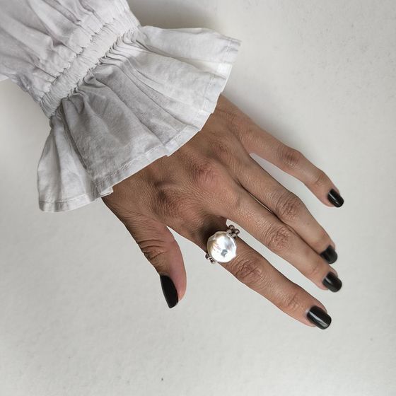 Silver ring with baroque pearls