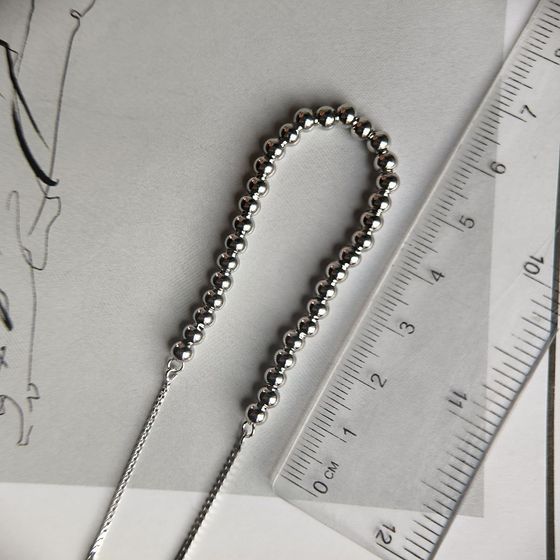 Silver necklace without stones