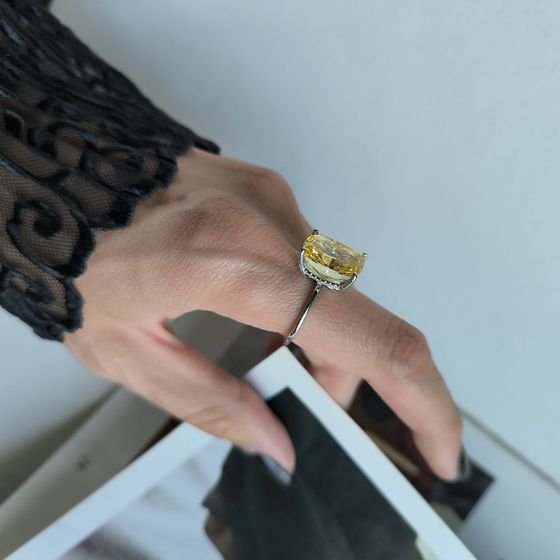 Silver Ring with Fianites