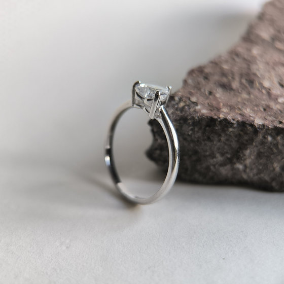 Silver ring with cubic zirconia