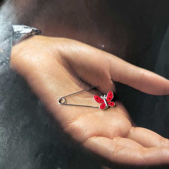 Серебряная подвеска с емаллю