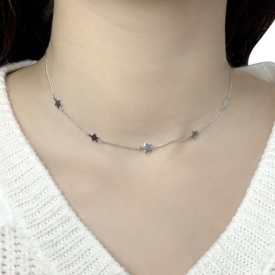 Silver necklace without stones