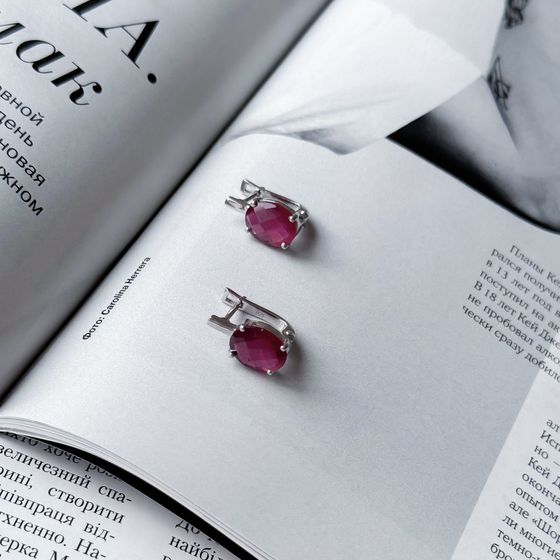 Silver earrings with a 6.458-carat ruby