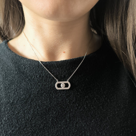 Silver necklace with cubic zirconia