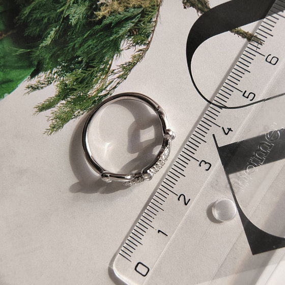 Silver ring with cubic zirconia