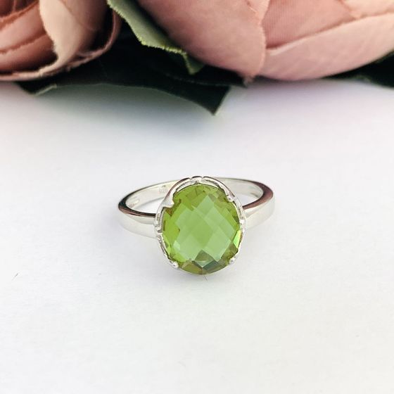 Серебряное кольцо с султанитом