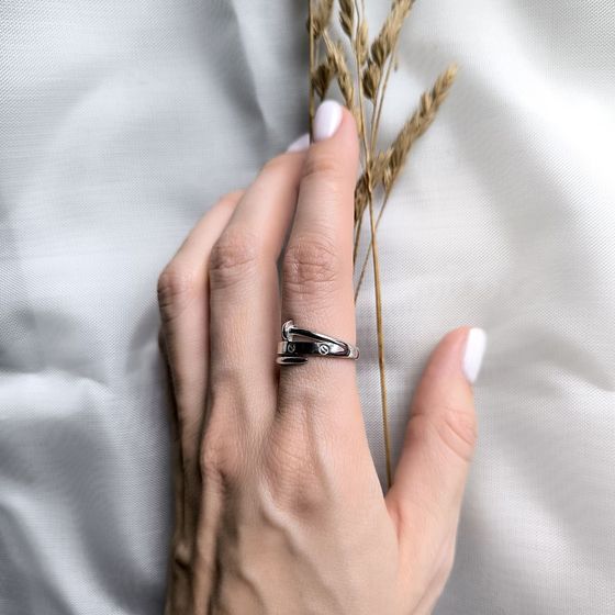 Серебряное кольцо без камней