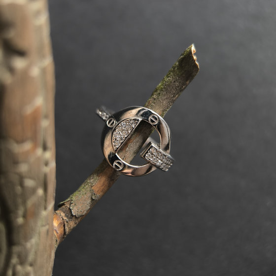 Срібна каблучка з фіанітами 0.26ct
