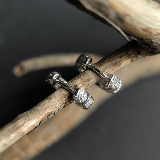 Срібні сережки з фіанітами