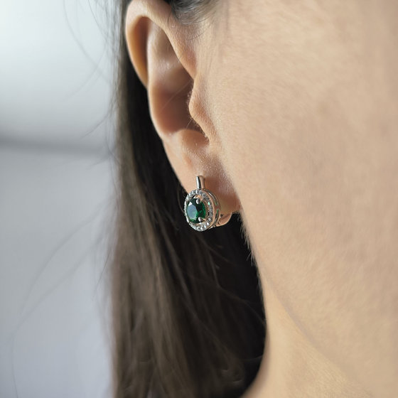 Silver earrings with emerald nano 1.722ct