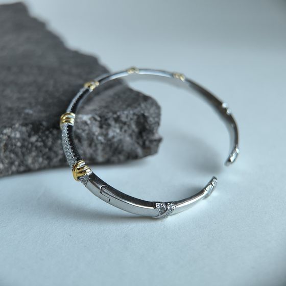 Серебряный браслет с фианитами