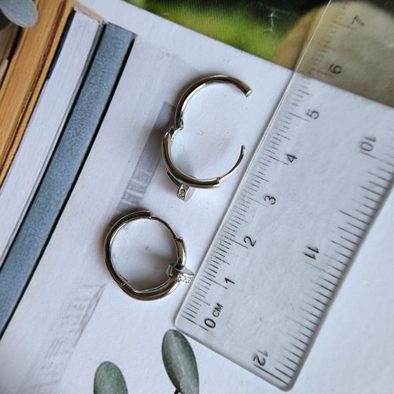 Срібні сережки з фіанітами