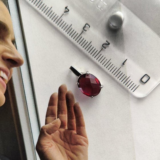 Silver pendant with nano garnet 2.188ct