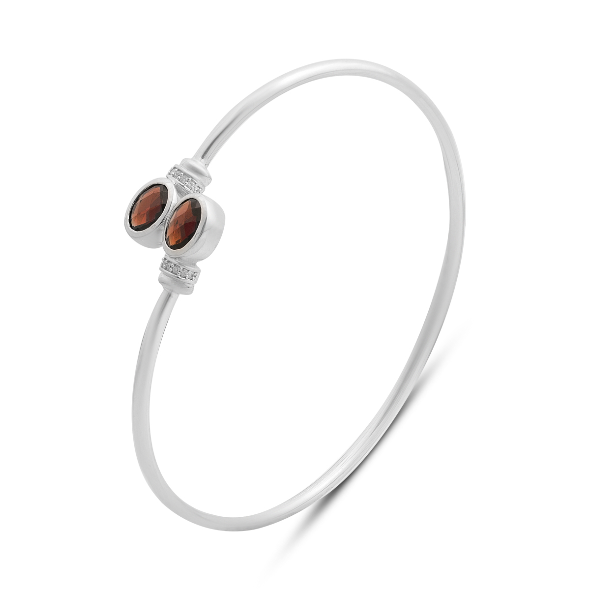 Silver bracelet with garnet 2.862ct, cubic zirconia