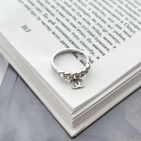 Серебряное кольцо без камней