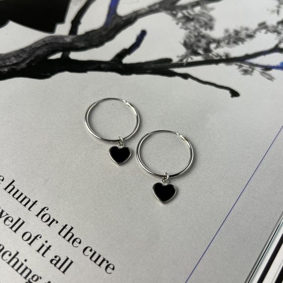 Серебряные серьги с емаллю