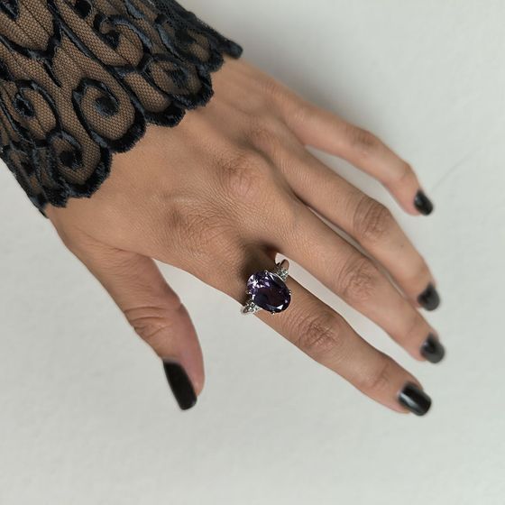 Срібна каблучка з олександритом 8.205ct, фіанітами