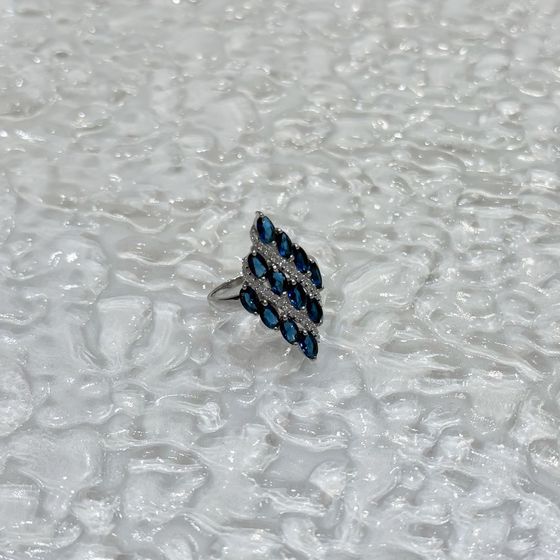 Silver ring with nano 2.435ct sapphire