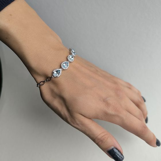 Срібний браслет з топазом 5,628 карата