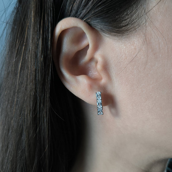 Срібні сережки з фіанітами