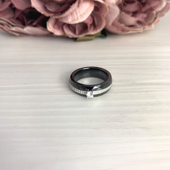 Silver ring with ceramics