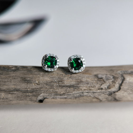 Срібні сережки з смарагдом nano 1.43ct