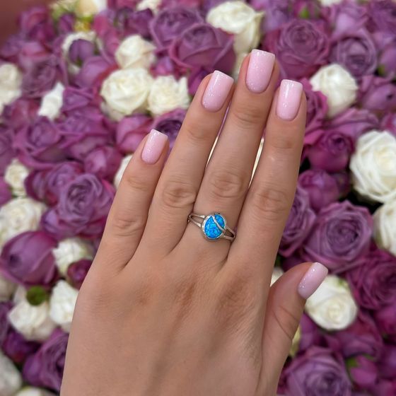 Sterling silver ring with opal 1.025ct