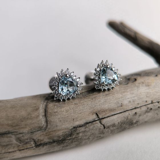 Серебряные серьги с топазом 2.535ct