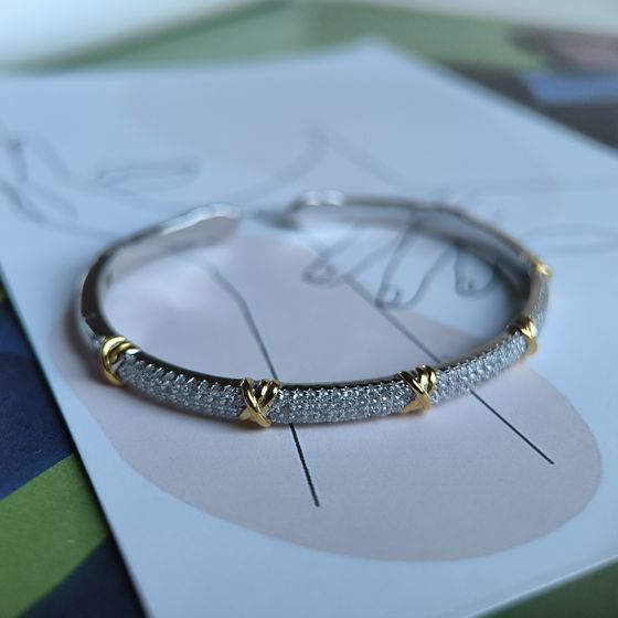 Серебряный браслет с фианитами