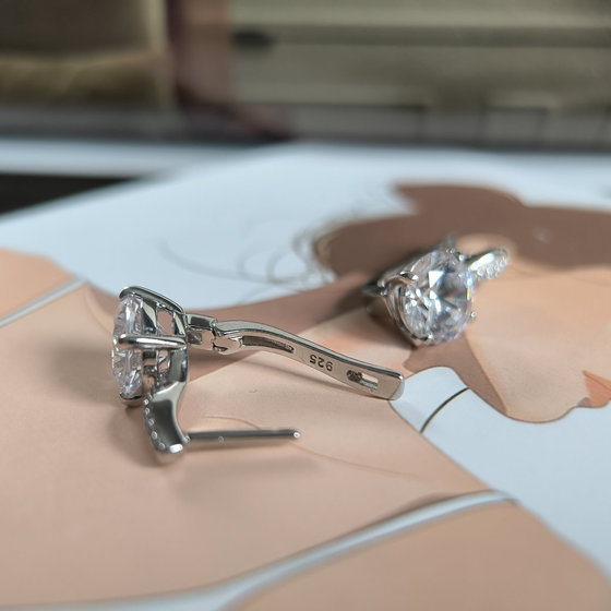 Silver earrings with cubic zirconia