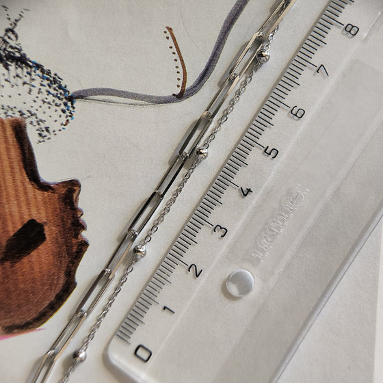 Silver bracelet without stones