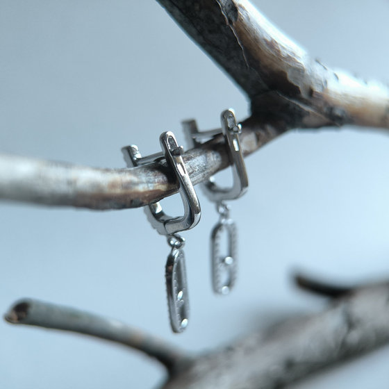 Срібні сережки з фіанітами