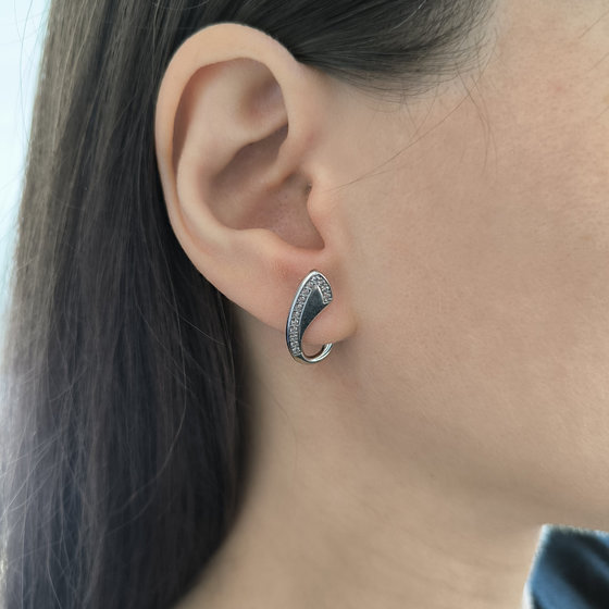 Silver earrings with cubic zirconia