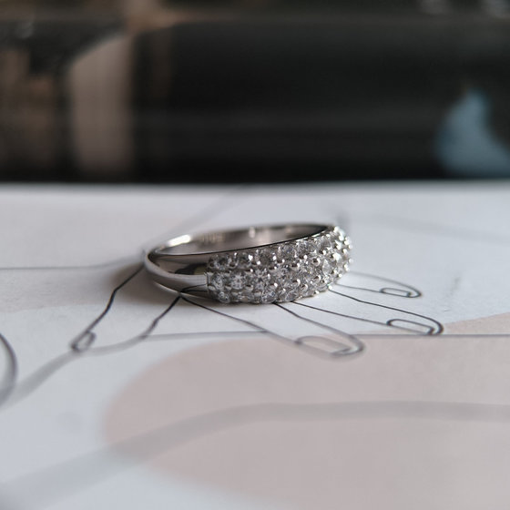 Silver ring with cubic zirconia