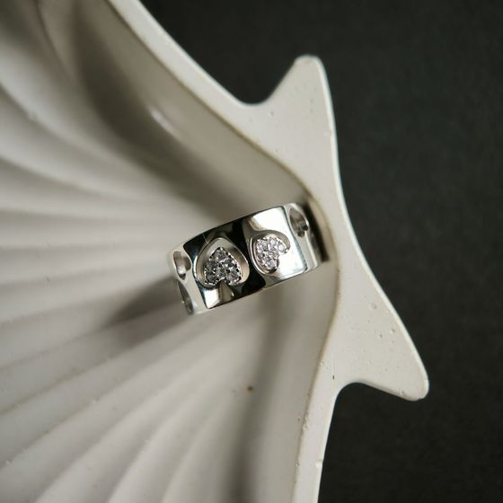 Срібна каблучка з фіанітами