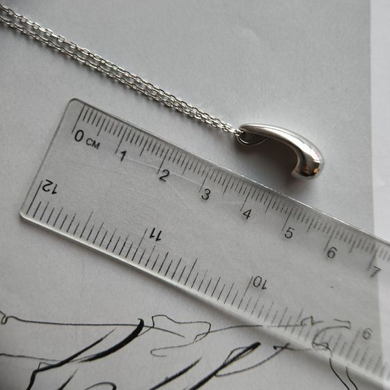 Silver necklace without stones