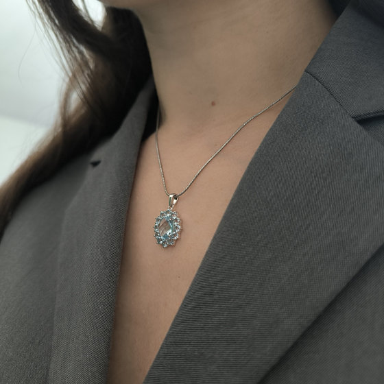 Серебряная подвеска с топазом 4.447ct