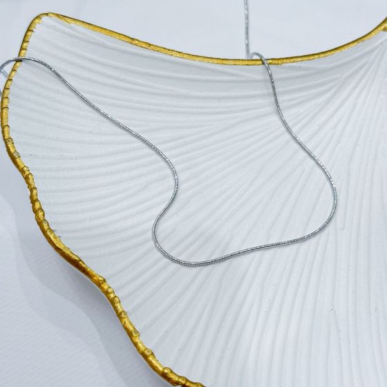 Silver chain without stones