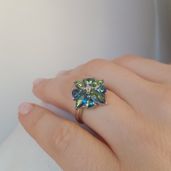 Silver ring with mystic topaz 3.6ct