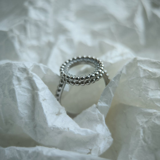 Silver ring with cubic zirconia