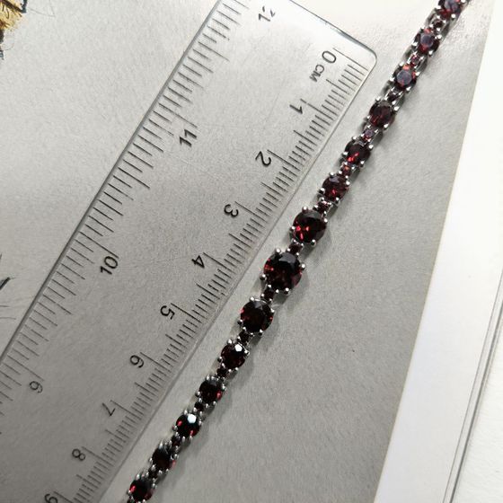 Срібний браслет із гранатом 9,14 карата