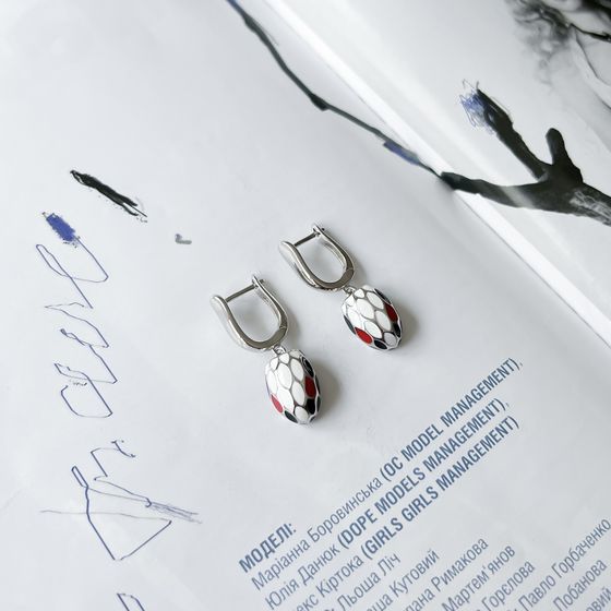 Срібні сережки з емаллю